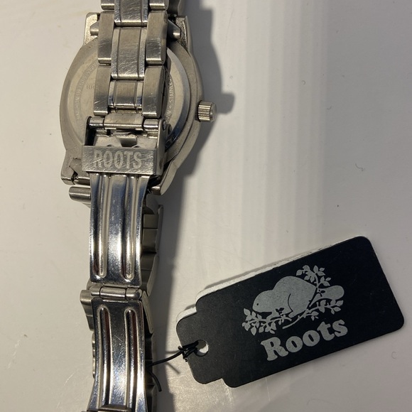 Roots Boyfriend Analog Wristwatch of Nickel Free Stainless Steel - Picture 5 of 10